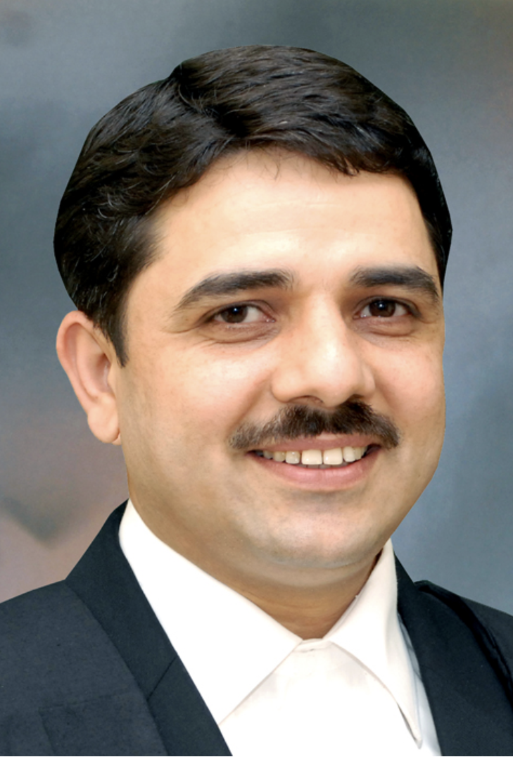 Adv. Nitin Alhawat